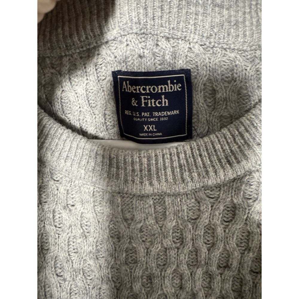 Abercrombie & Fitch Sweater Mens XXL ‎ Gray Cotton Cable Knit Crew Neck Pullover - Picture 2 of 5